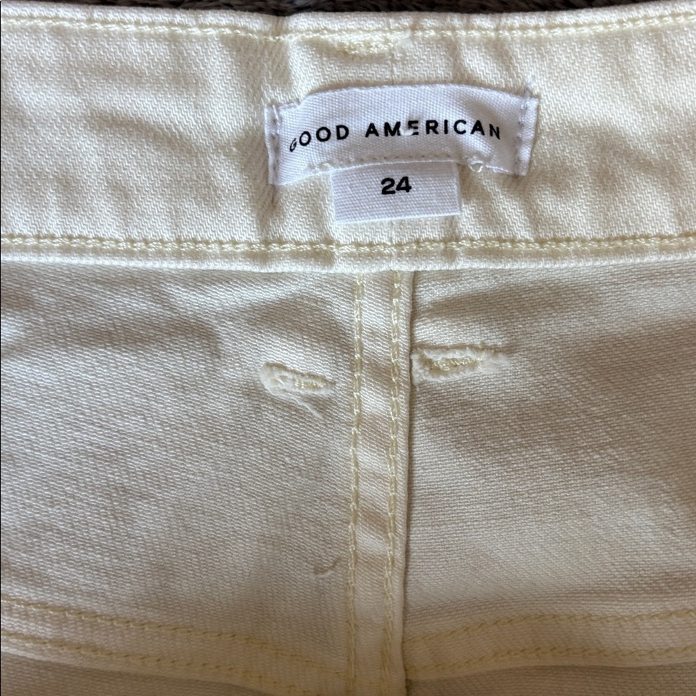 Good American Women’s Size Good '9Os Denim Shorts in Clw1 Size 24W NWT - Picture 4 of 7